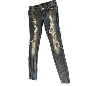 Ariya Jeans Womens Size 3/4 Skinny Distressed Denim